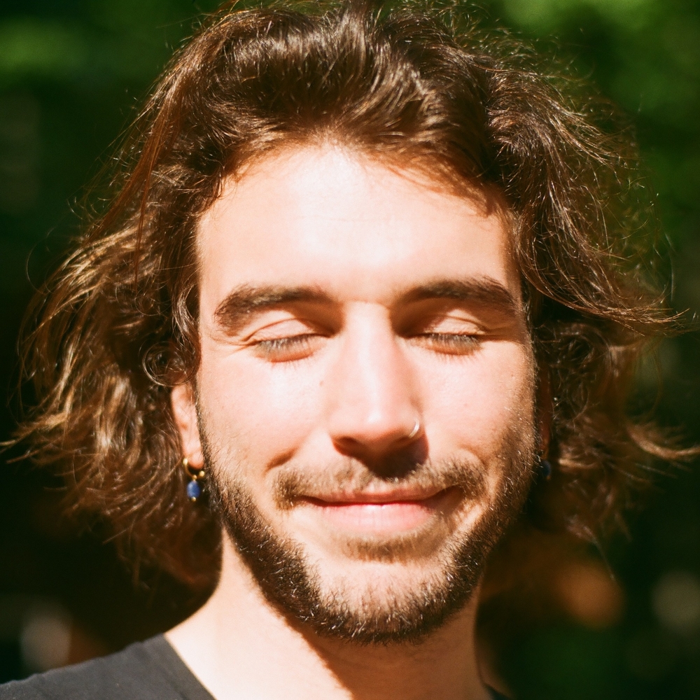 Meet your Posher, Etienne